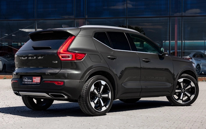 Volvo XC 40 cena 124900 przebieg: 76059, rok produkcji 2019 z Kazimierz Dolny małe 781
